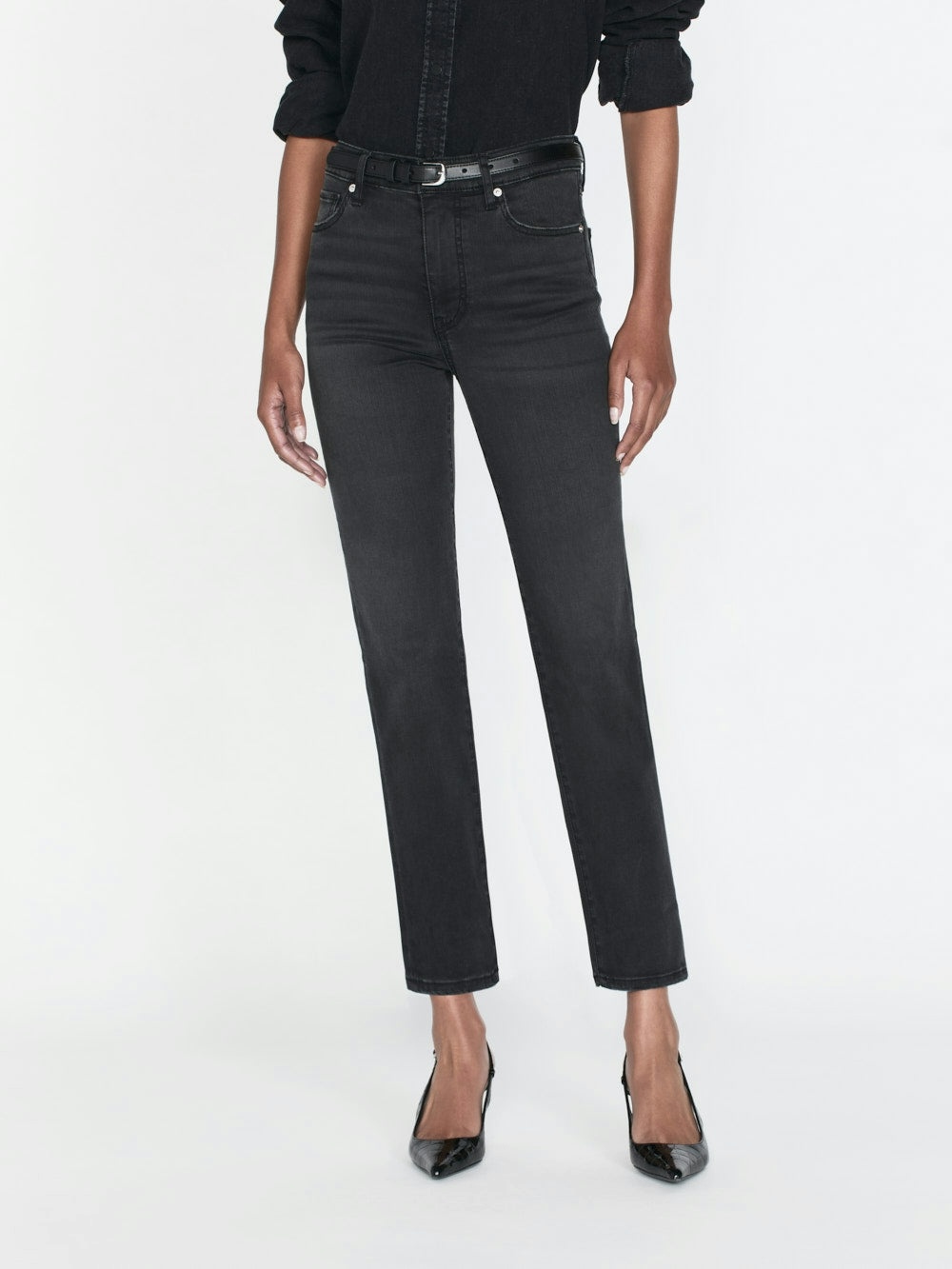 Frame Le Sleek Straight In Kerry In Black