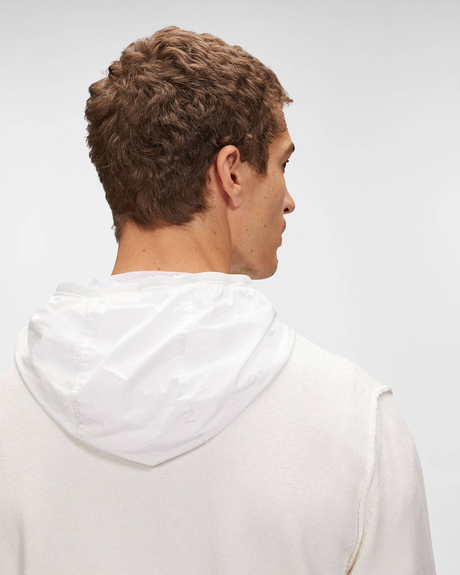 C.p. Company Lens-detail Zip-up Hoodie In White