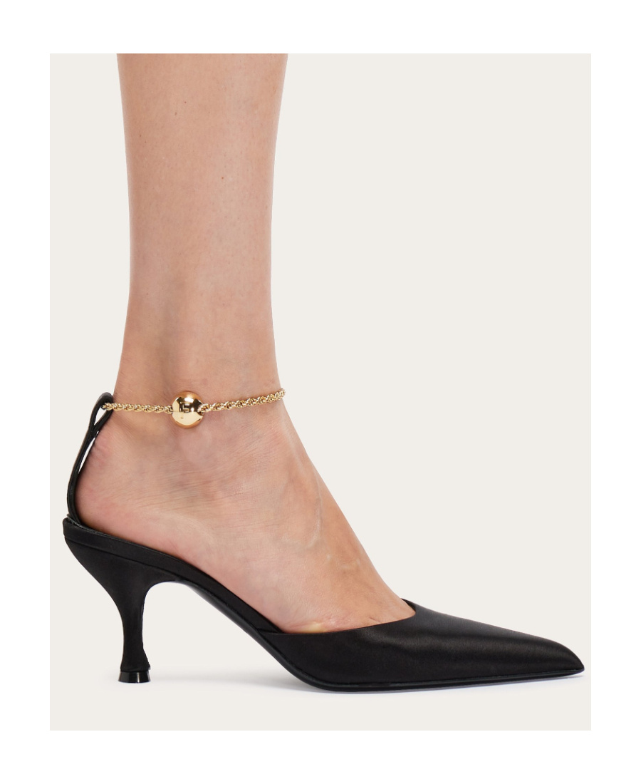 Ferragamo 70mm Cable-link Chain Satin-finish Pumps In Black