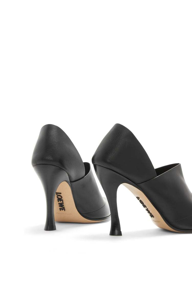 Loewe Leather Comic Folded Pumps 90 In Black