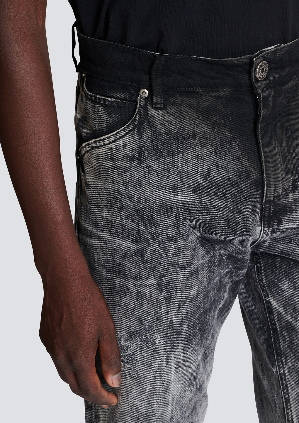 Balmain Mid-rise Straight-leg Jeans In Gray