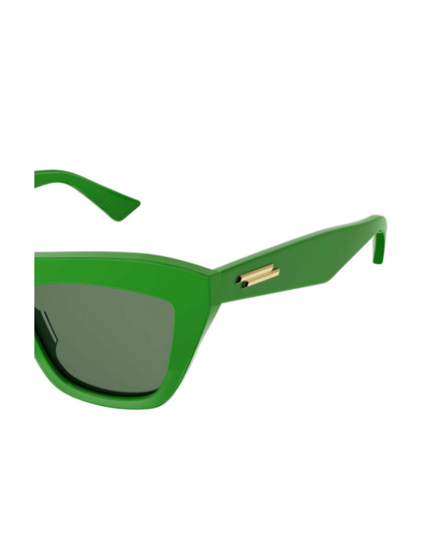 Bottega Veneta Cat-eye Frame Sunglasses In Green