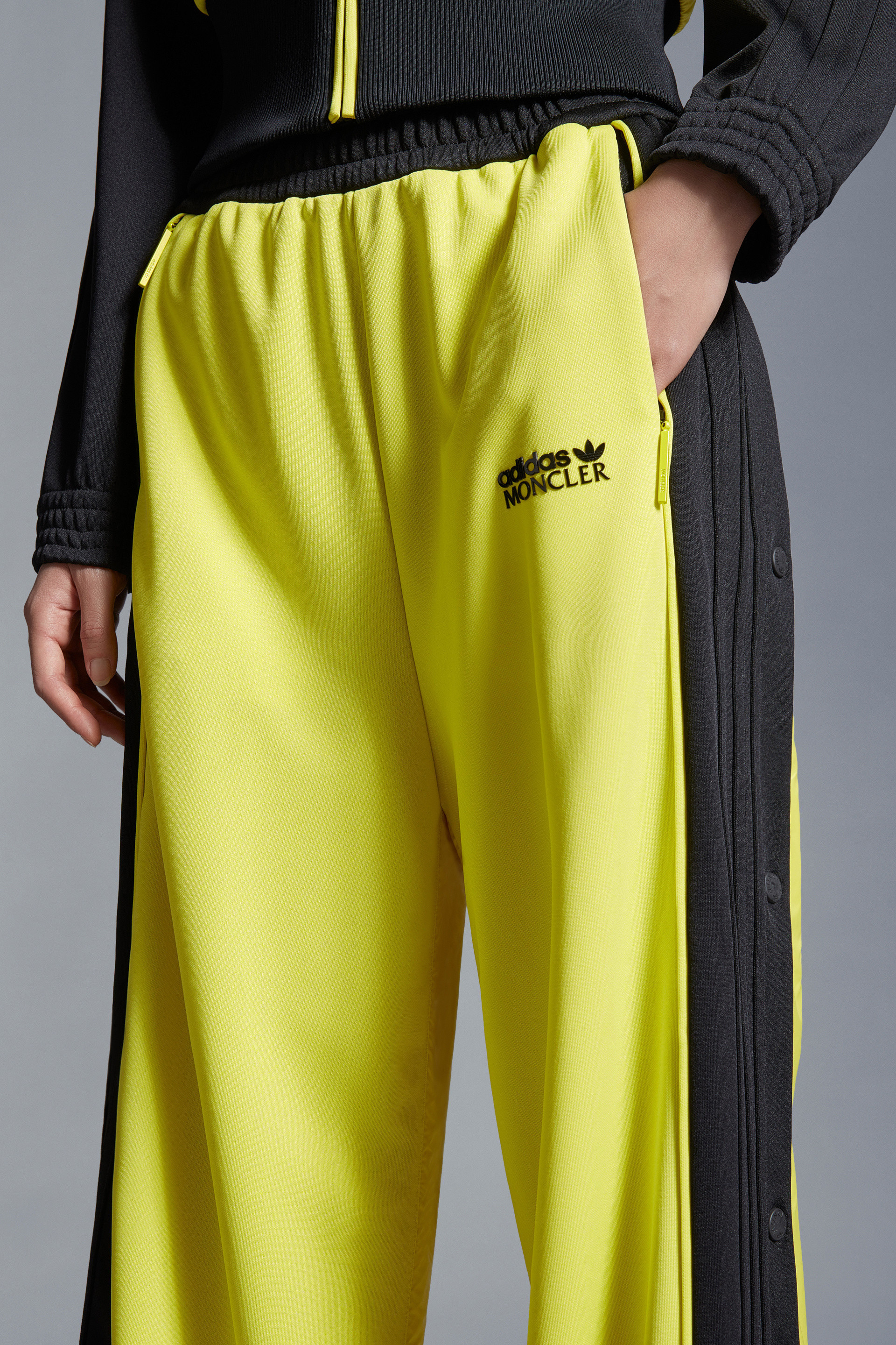 Moncler Relaxed Fit Sweatpants With Contrasting Side Stripes In Yellow