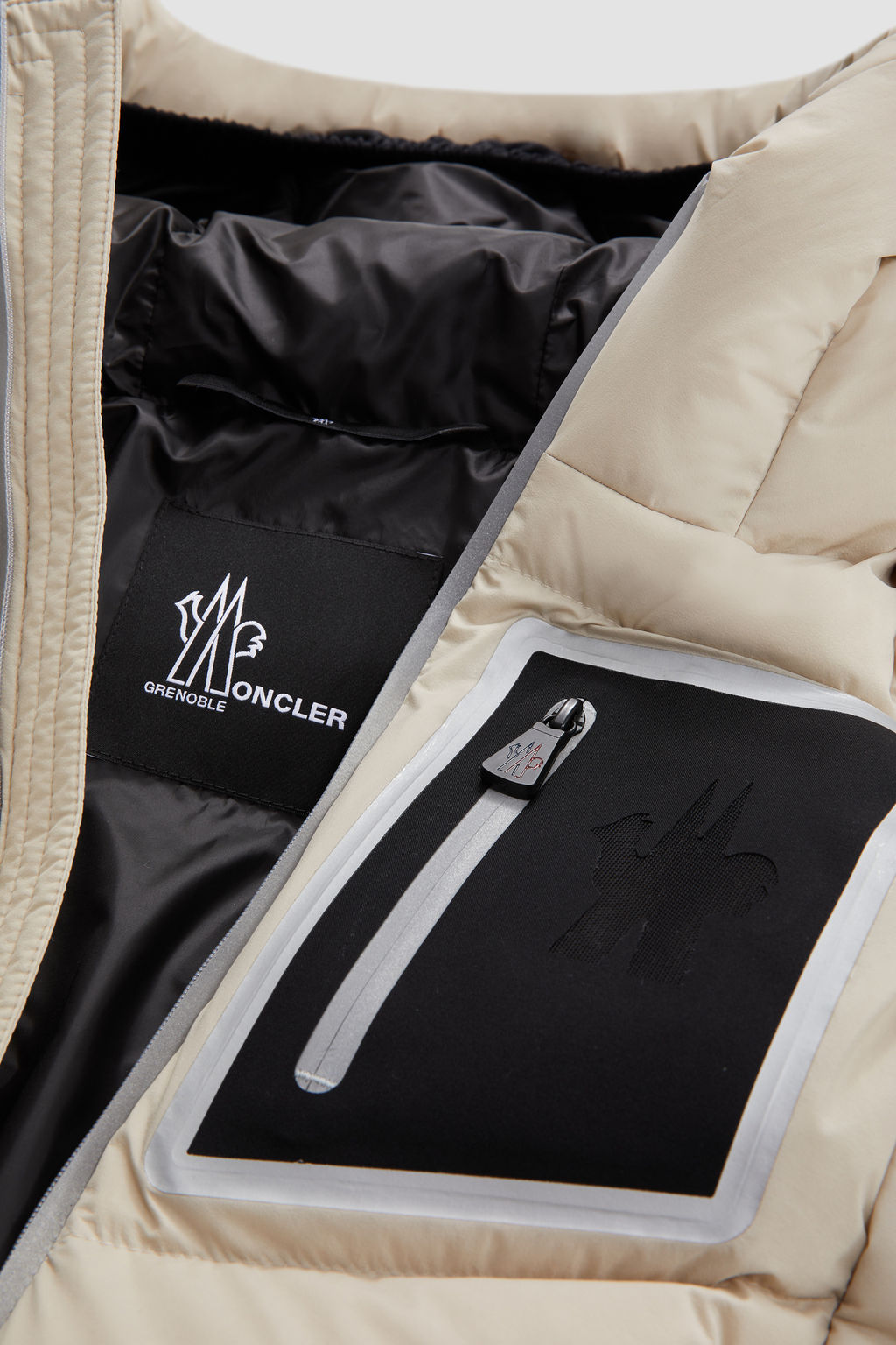 Moncler Mandres Long-sleeved Down Jacket In Nude