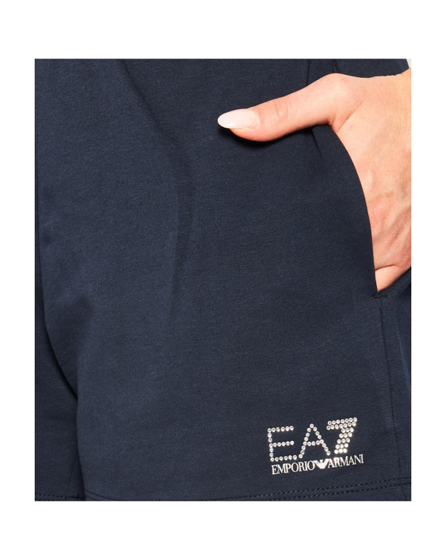 EA7 SHORTS 