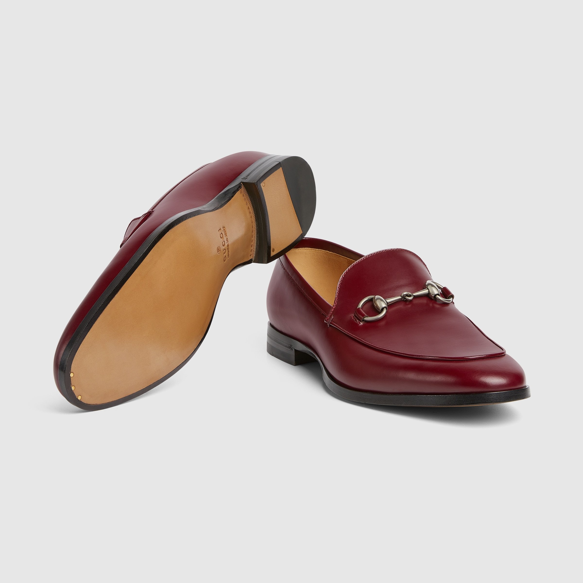 Gucci Horse Title Buckle Loafer Shoes In Red