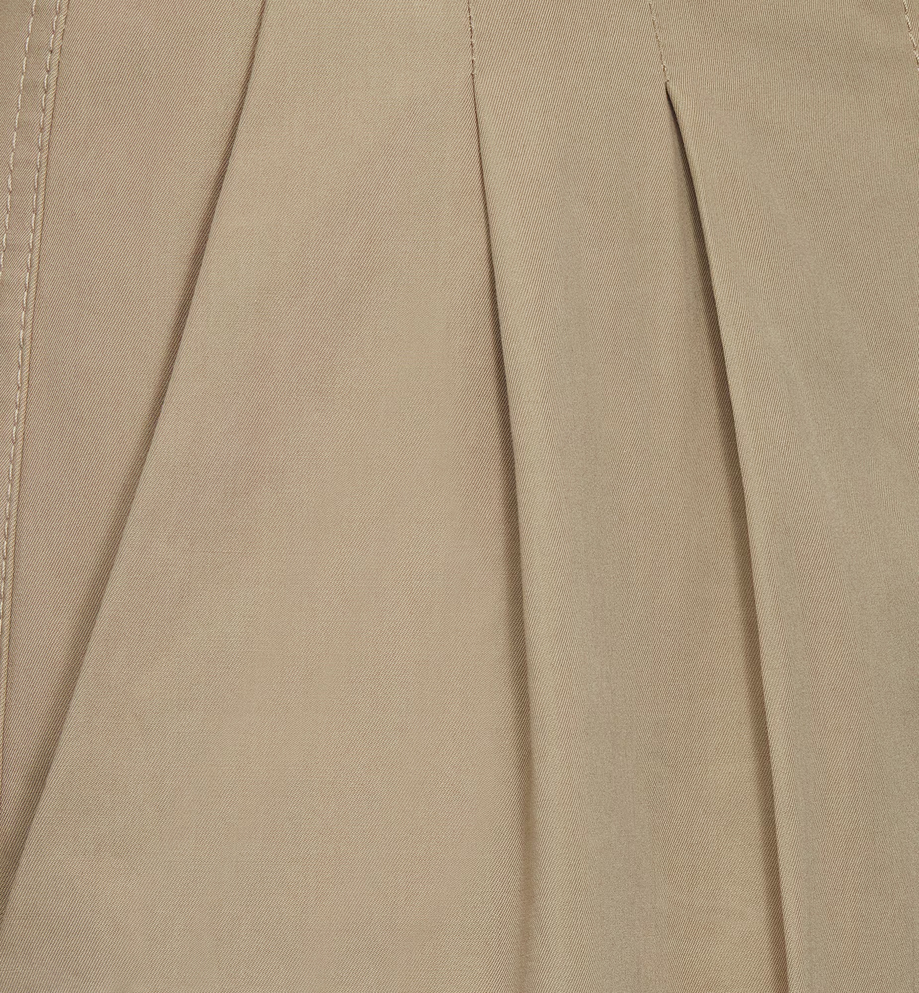 Dior Belt Loop Wide-leg Casual Pants In Nude