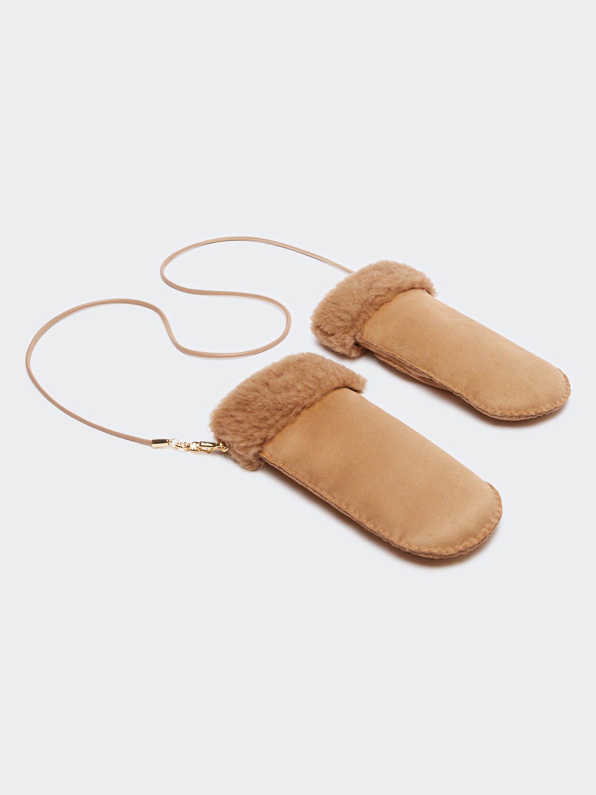 Max Mara Soft-textured Mittens In Brown