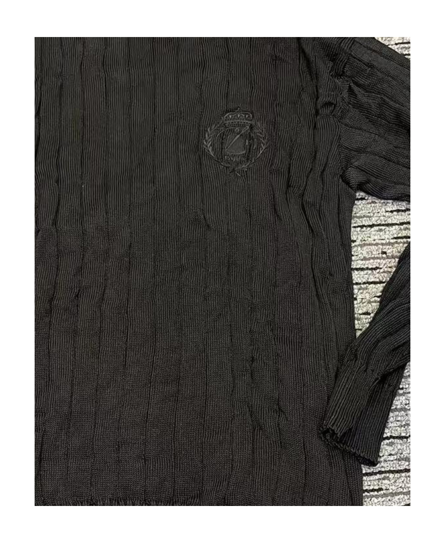 Balenciaga Creased Turtleneck Knit Jumper In Black