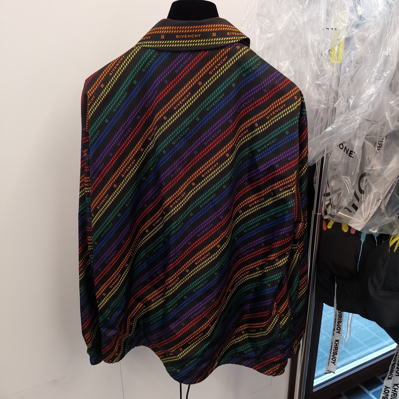 Givenchy Chain-print Buttoned Jacket In Black