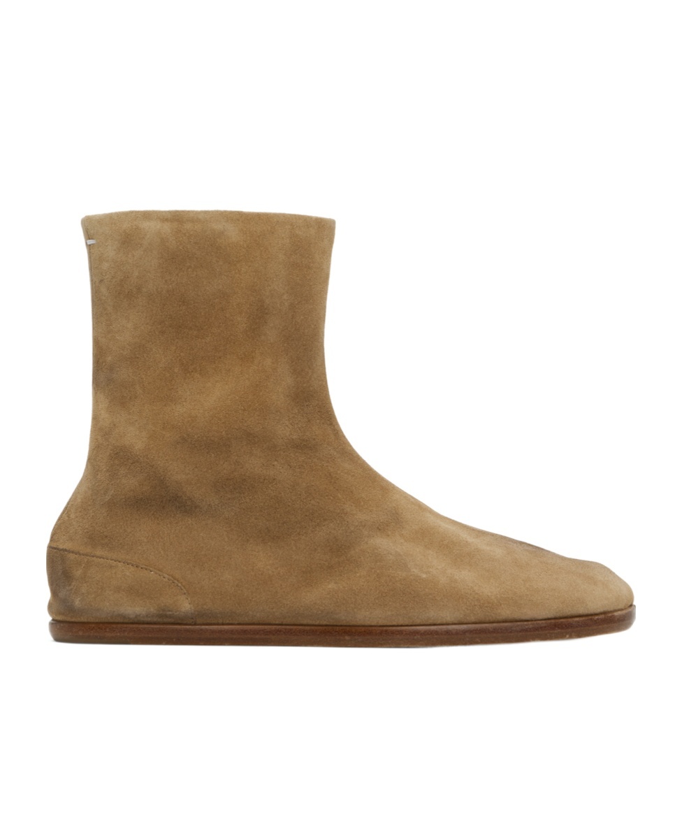 Maison Margiela Tabi Suede Boots In Brown