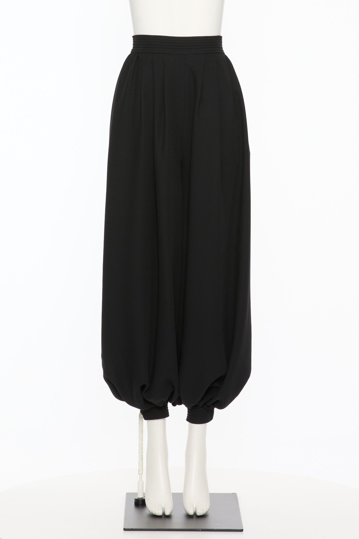 Valentino Cady Couture High-rise Culottes In Black