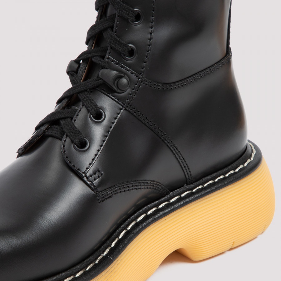 Bottega Veneta Chunky-sole Ankle-length Boots In Black
