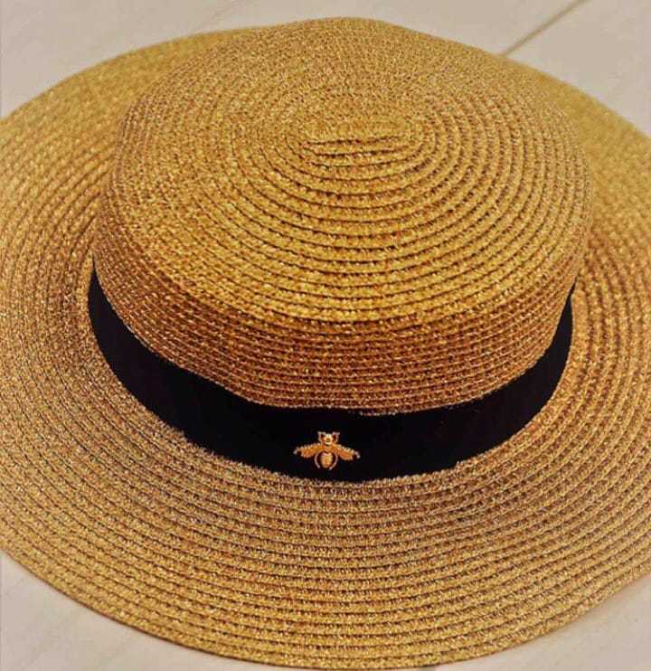 Gucci Bee-embellished Boater Hat In Green