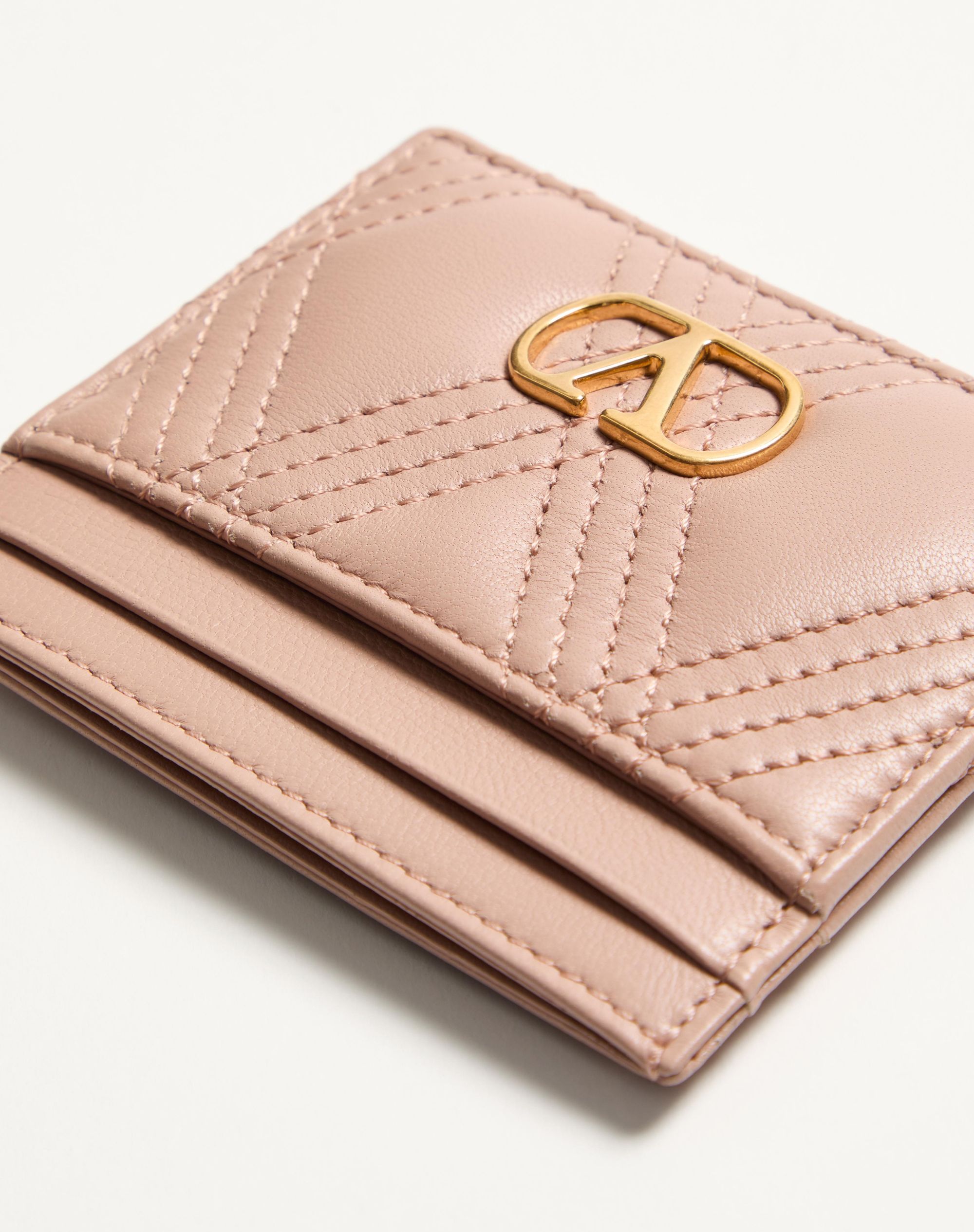 Valentino Garavani Garavani Quiltie 67 Cardholder In Quilted Nappa Woman Rose Cannelle Uni In Nude
