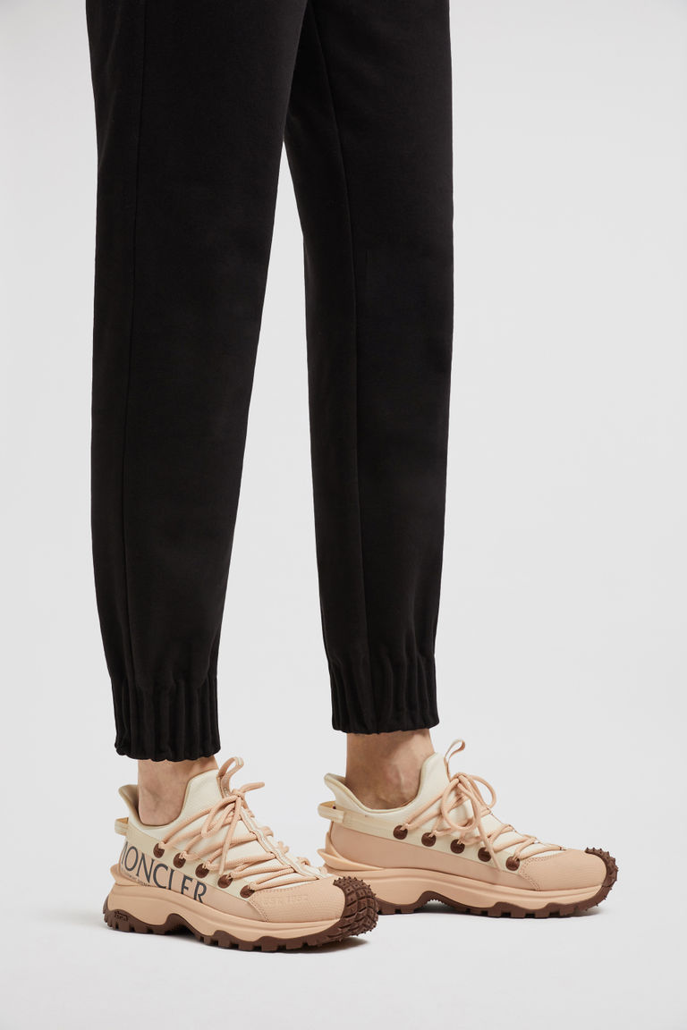 Moncler Women Trailgrip Lite2 Sneaker In Nude