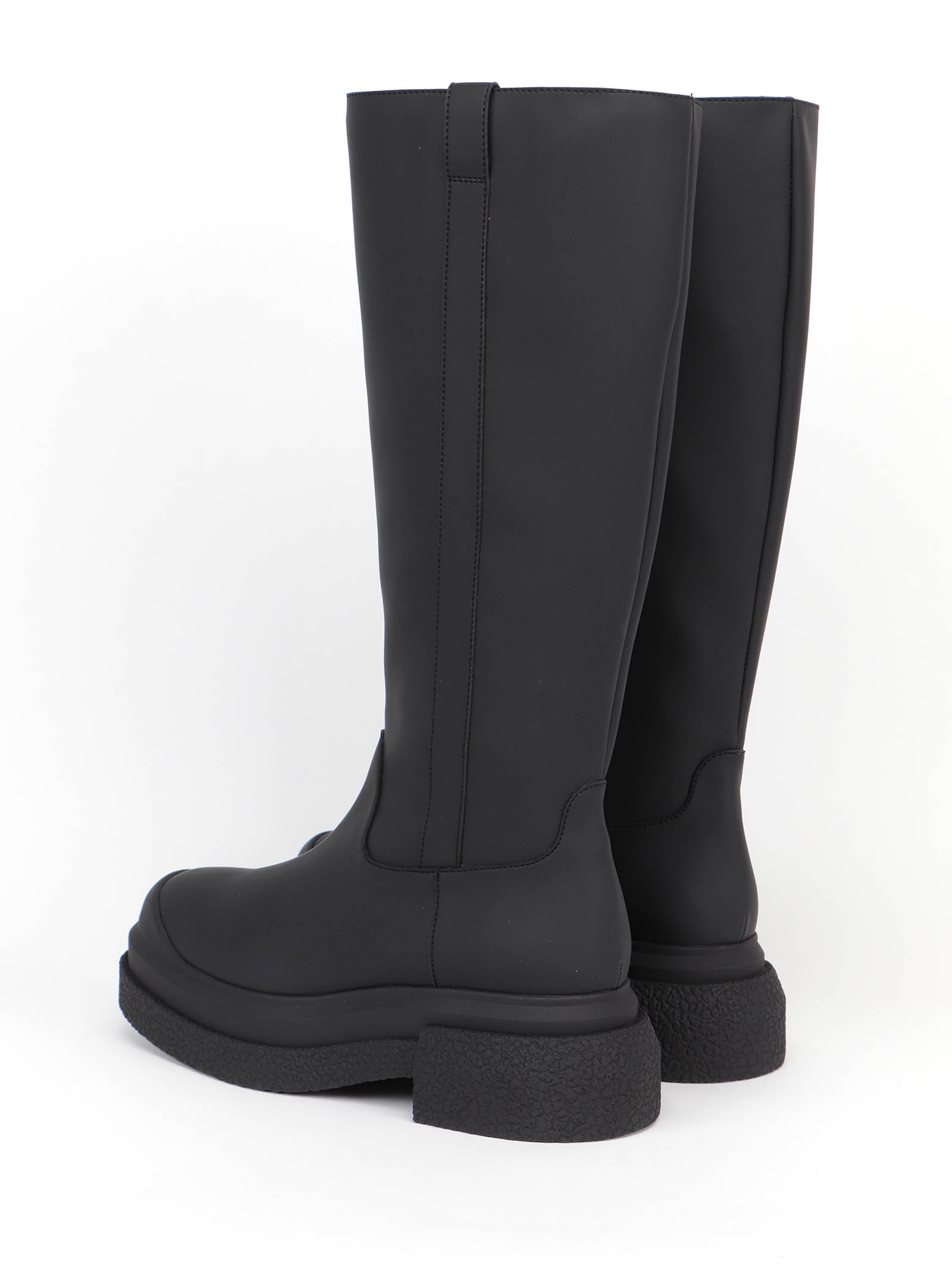 Stuart Weitzman Round Head Boots