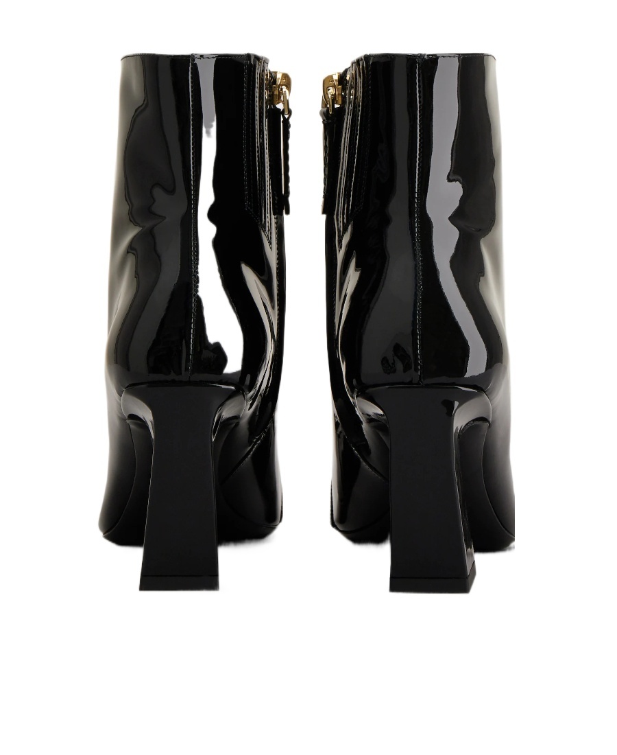 Roger Vivier Logo Square Ankle Boots In Black