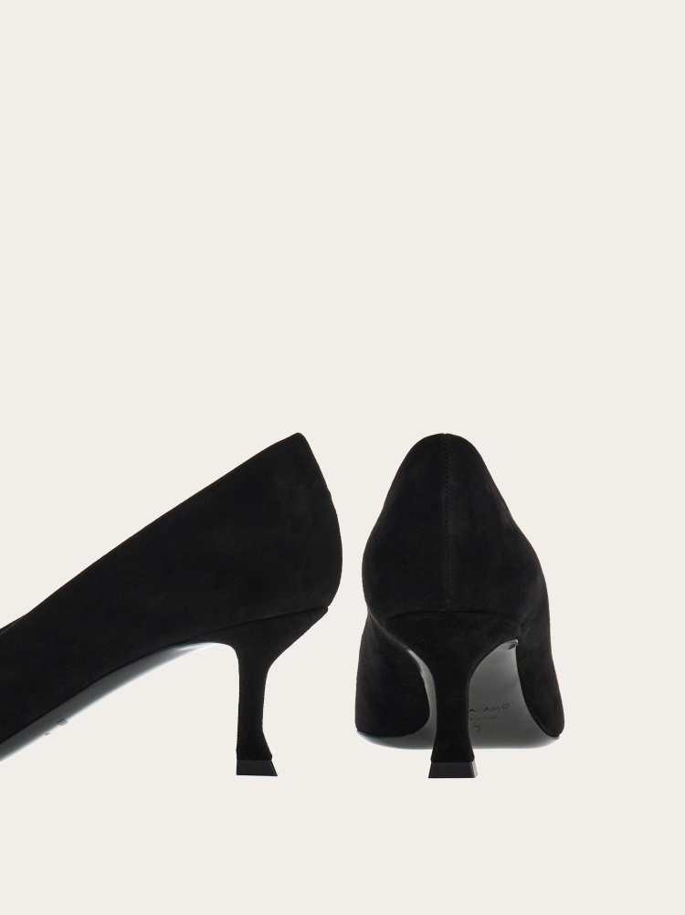 Ferragamo With Heel In Black