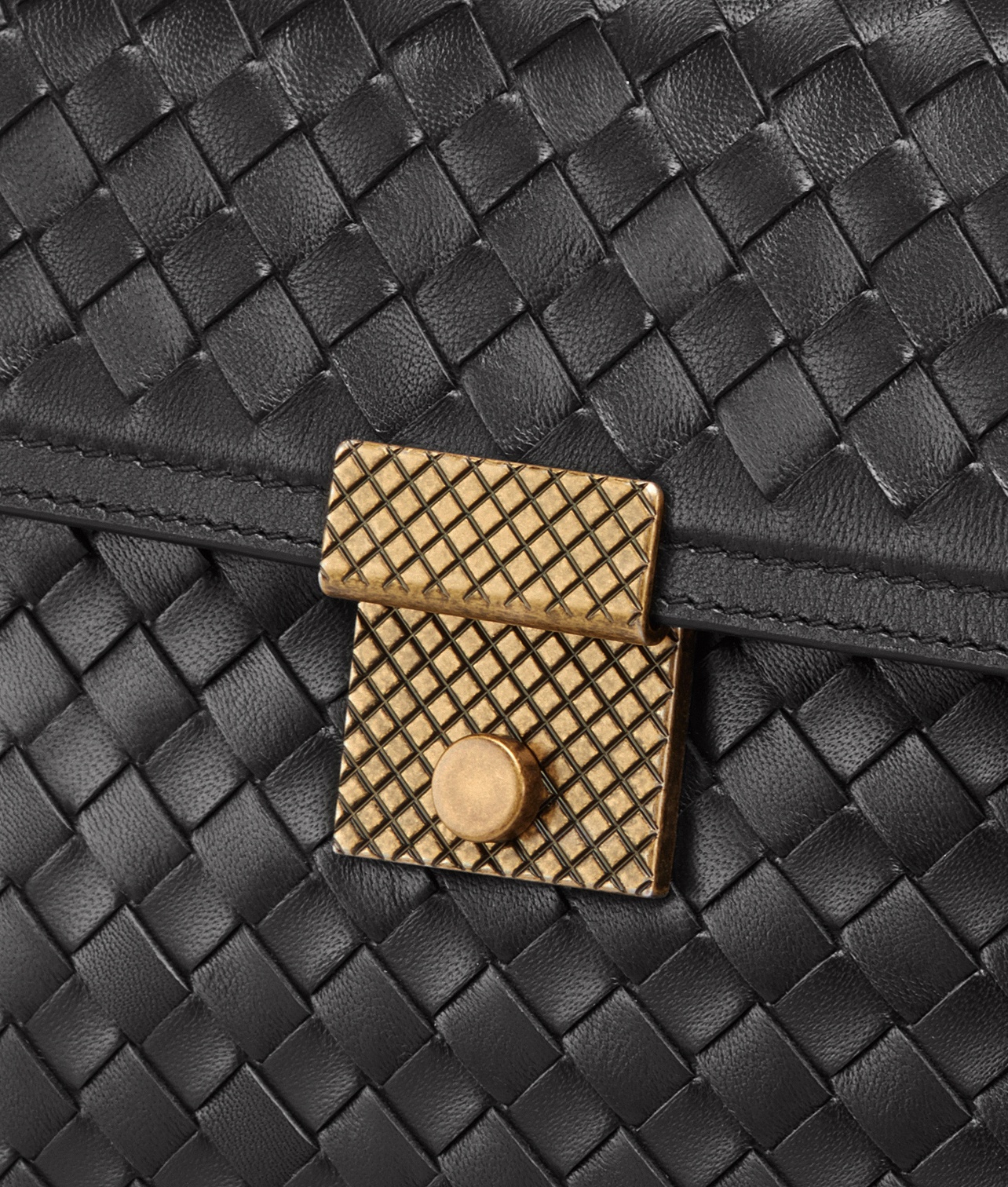 Bottega Veneta Woven Shoulder Bag In Black