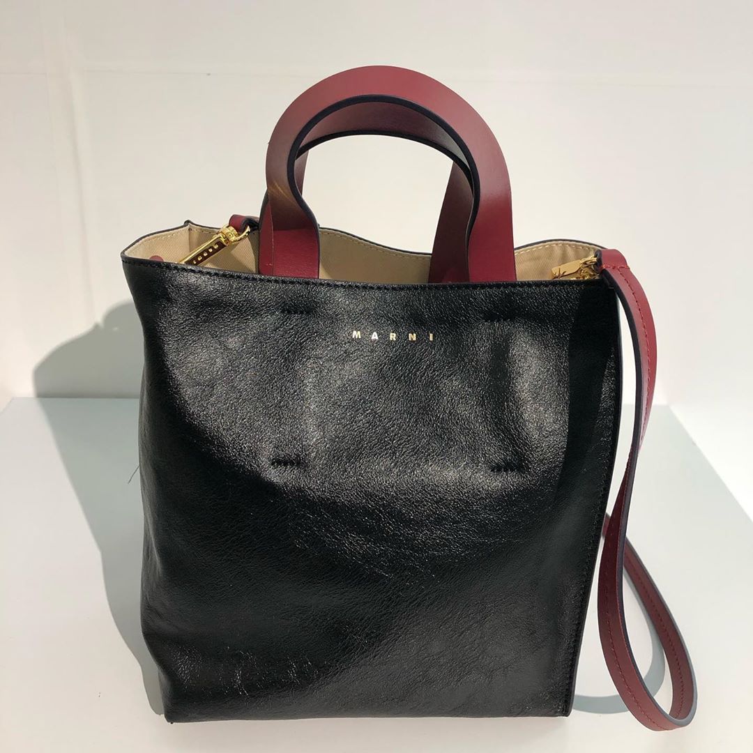 Shop Marni Museo Tote Bag In Black