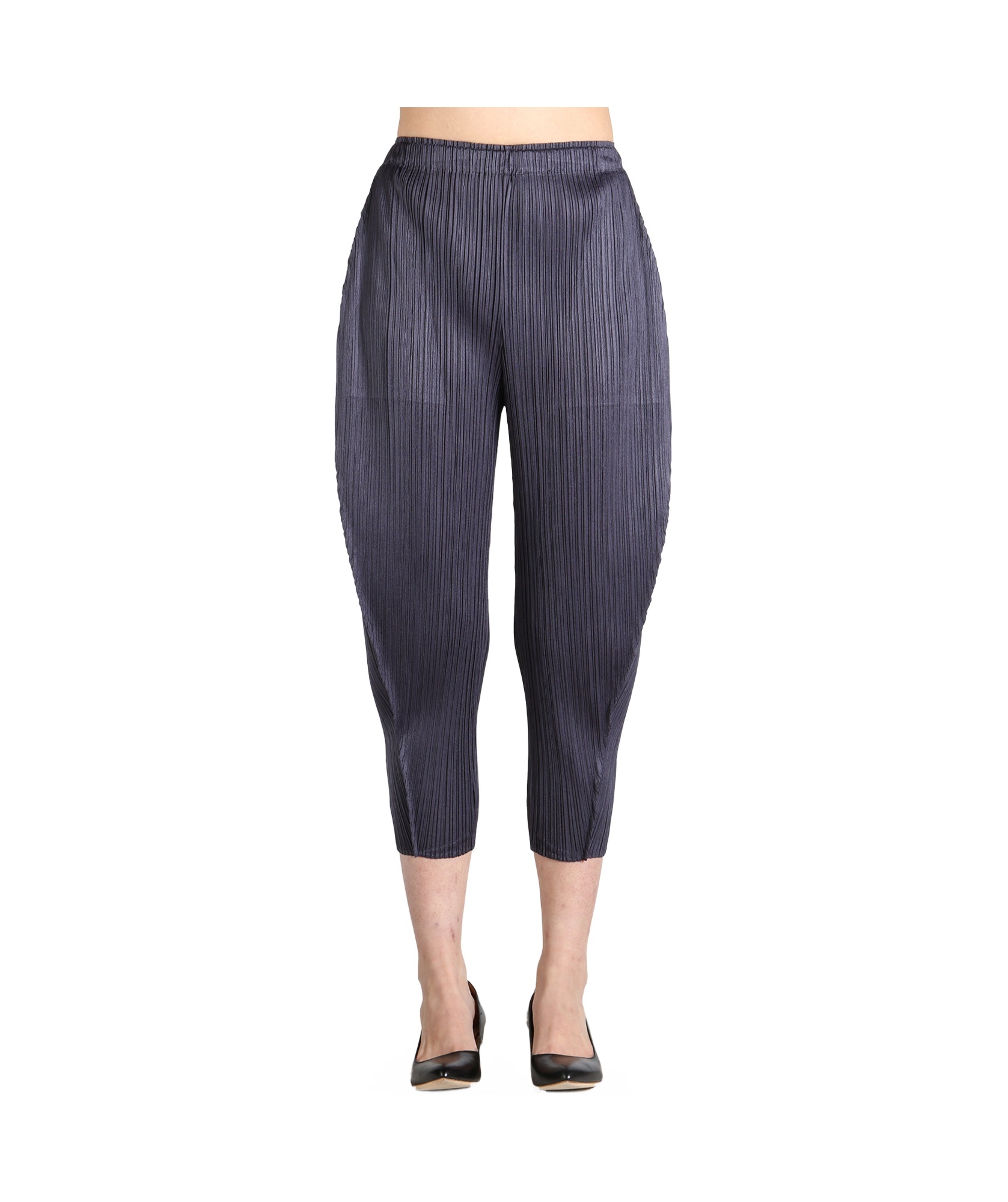 Issey Miyake Lantern Trousers In Black