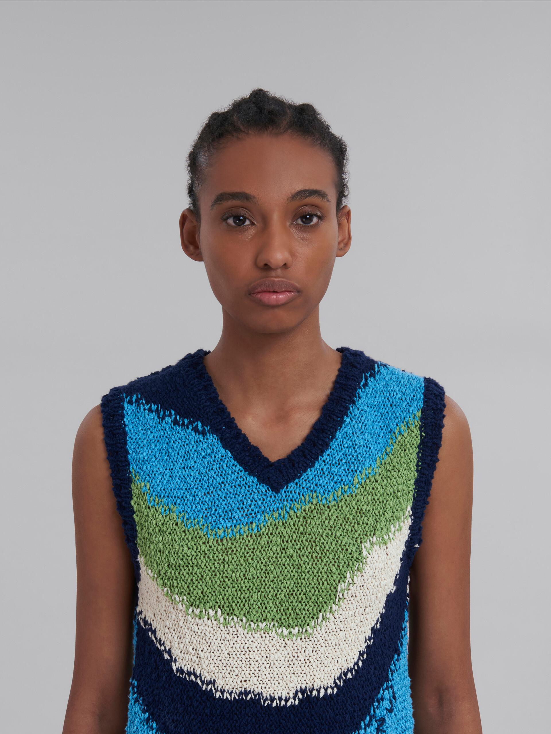 Marni Wavy Striped Knitted Vest In Blue