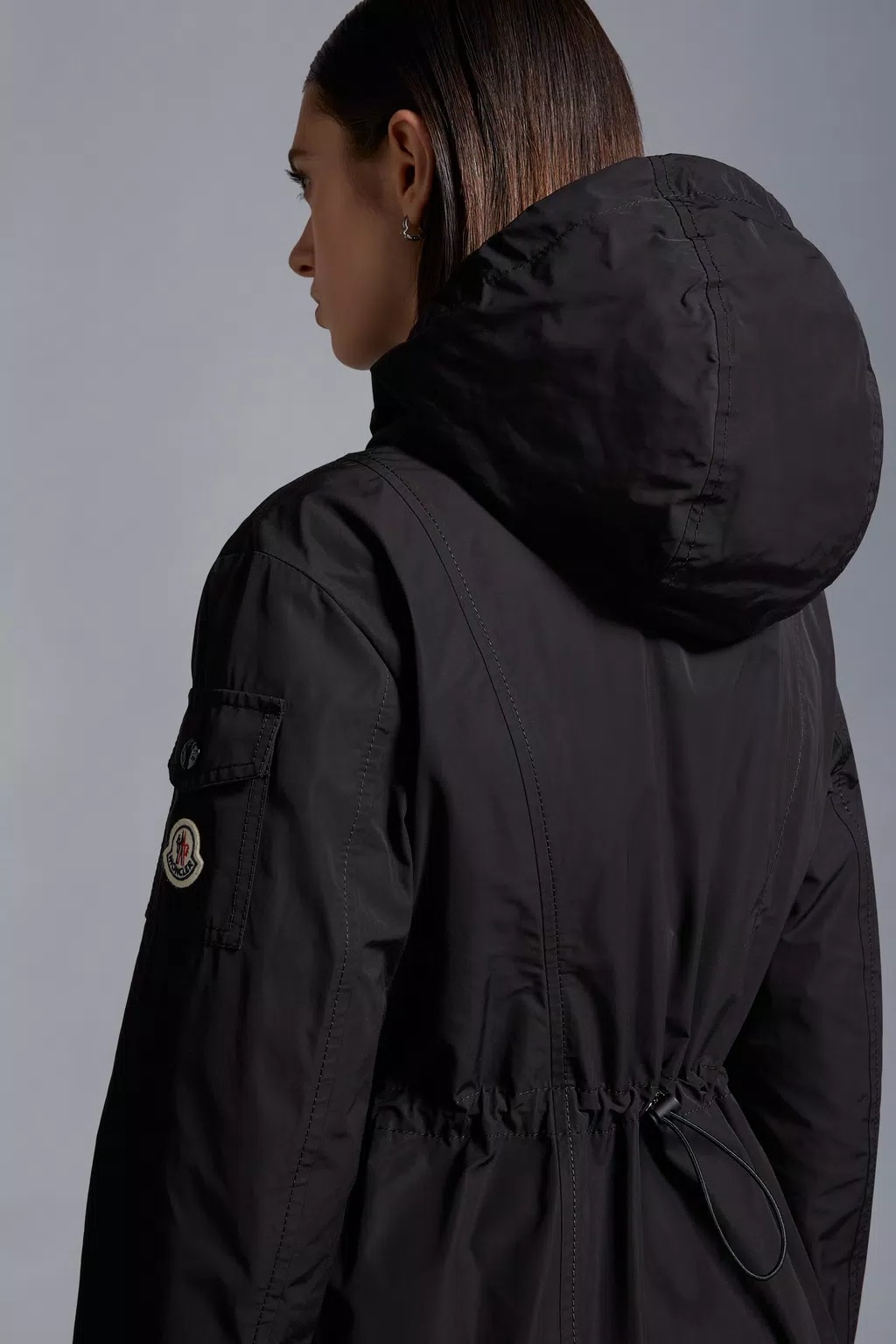 Moncler Laerte Logo-patch Parka Coat In Black
