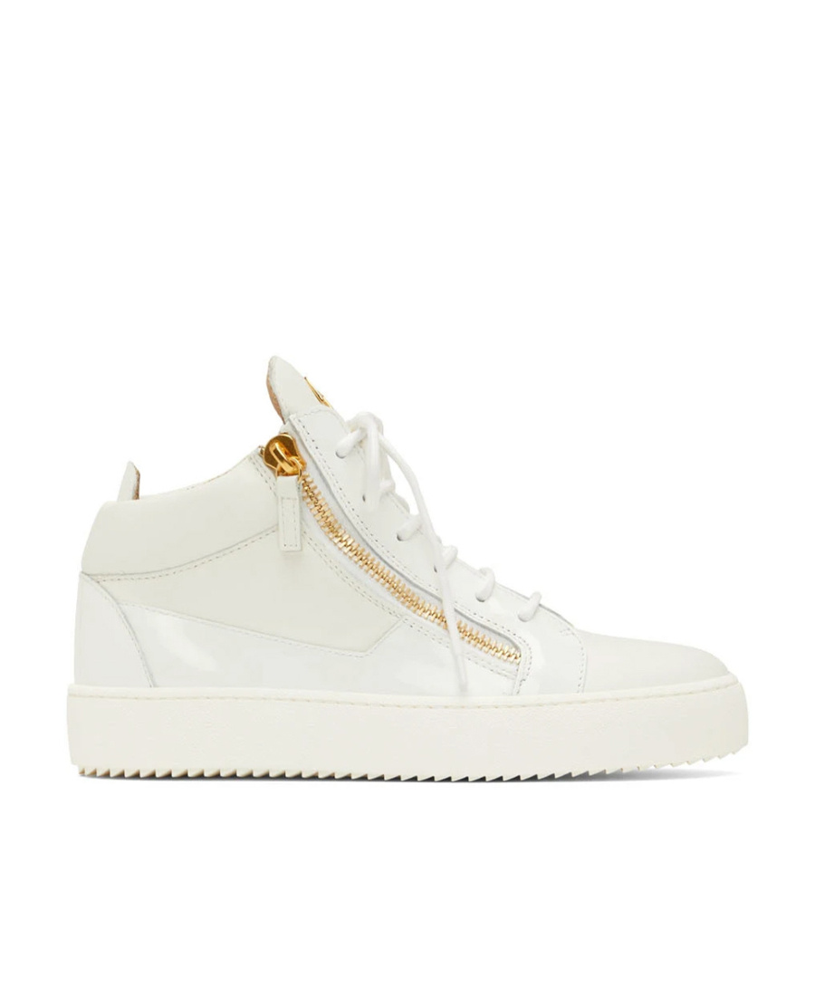 Giuseppe Zanotti Round Head Strapped High Upper Board Shoes In White