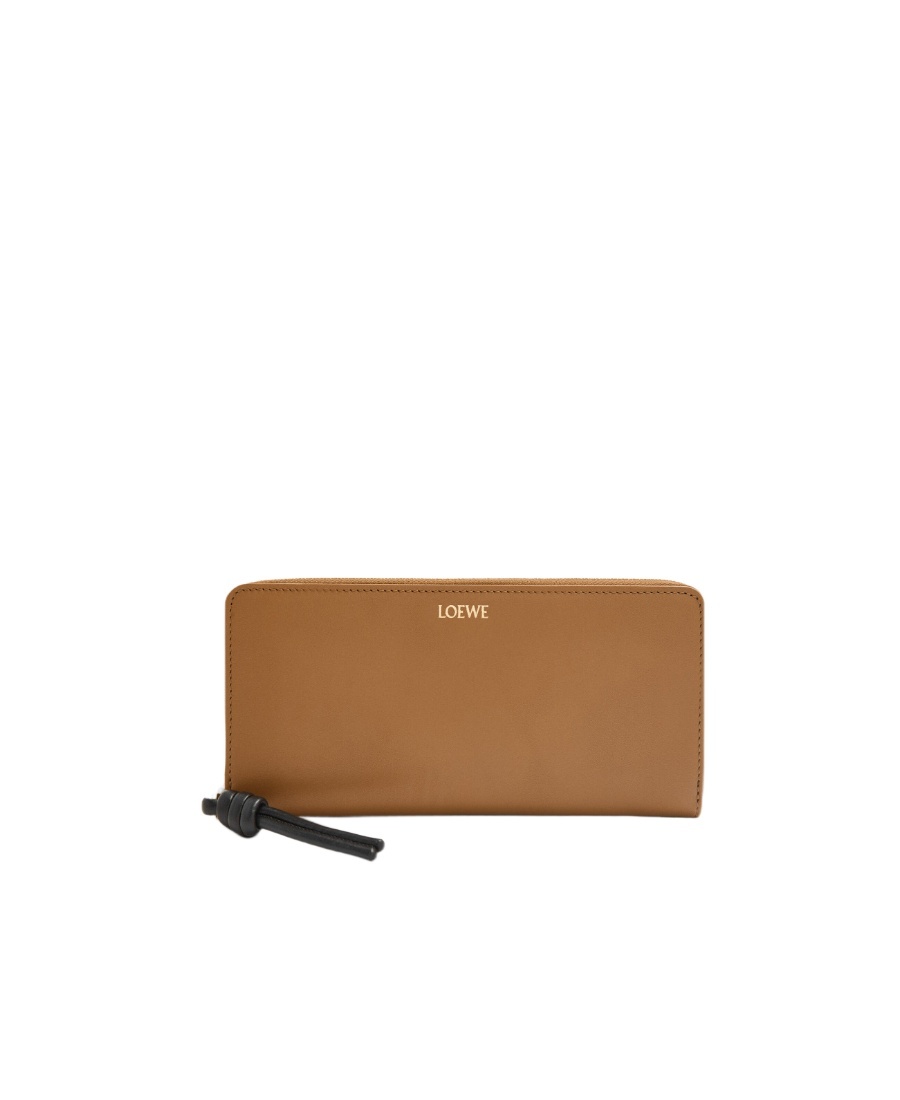 Loewe Knotted Zipper Purse In Brown