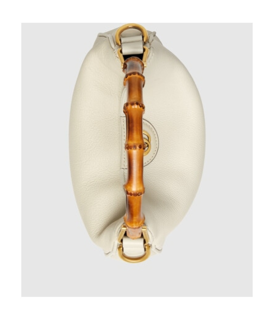 Gucci Diana Medium Shoulder Bag In White
