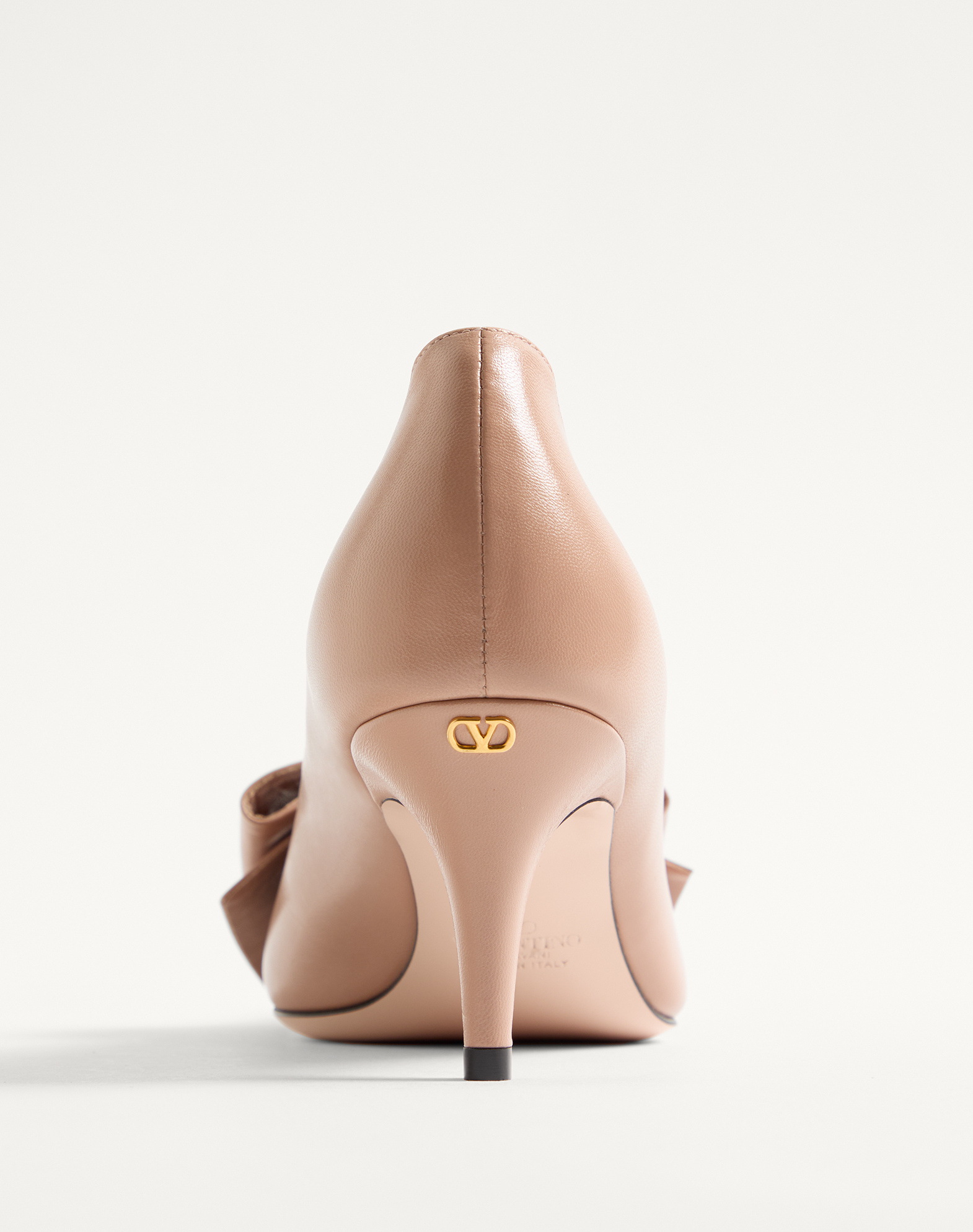 Valentino 65mm Bowow Leather Pumps In Animal Print
