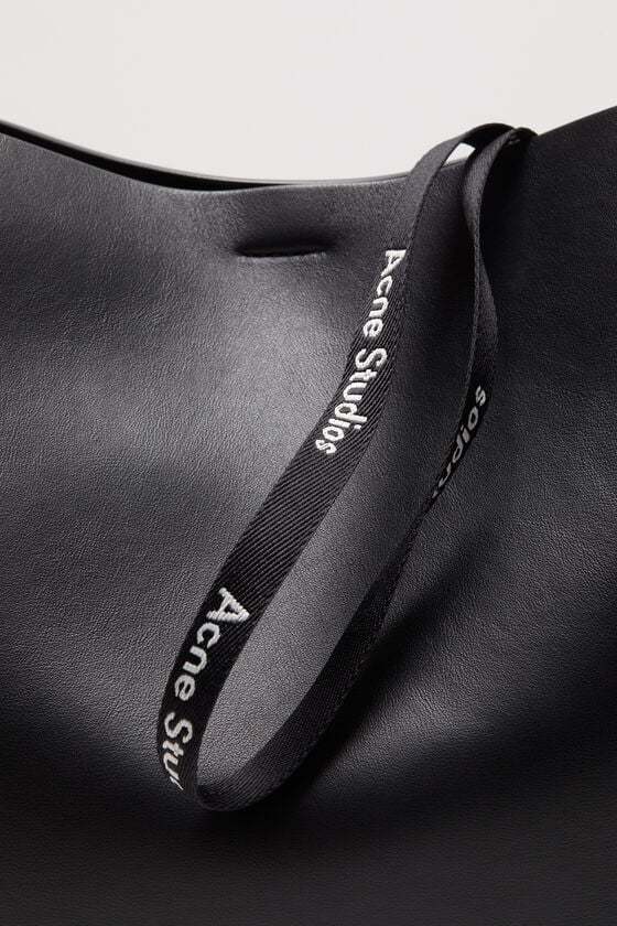 Acne Studios Musubi Midi Shoulder Bag In Black