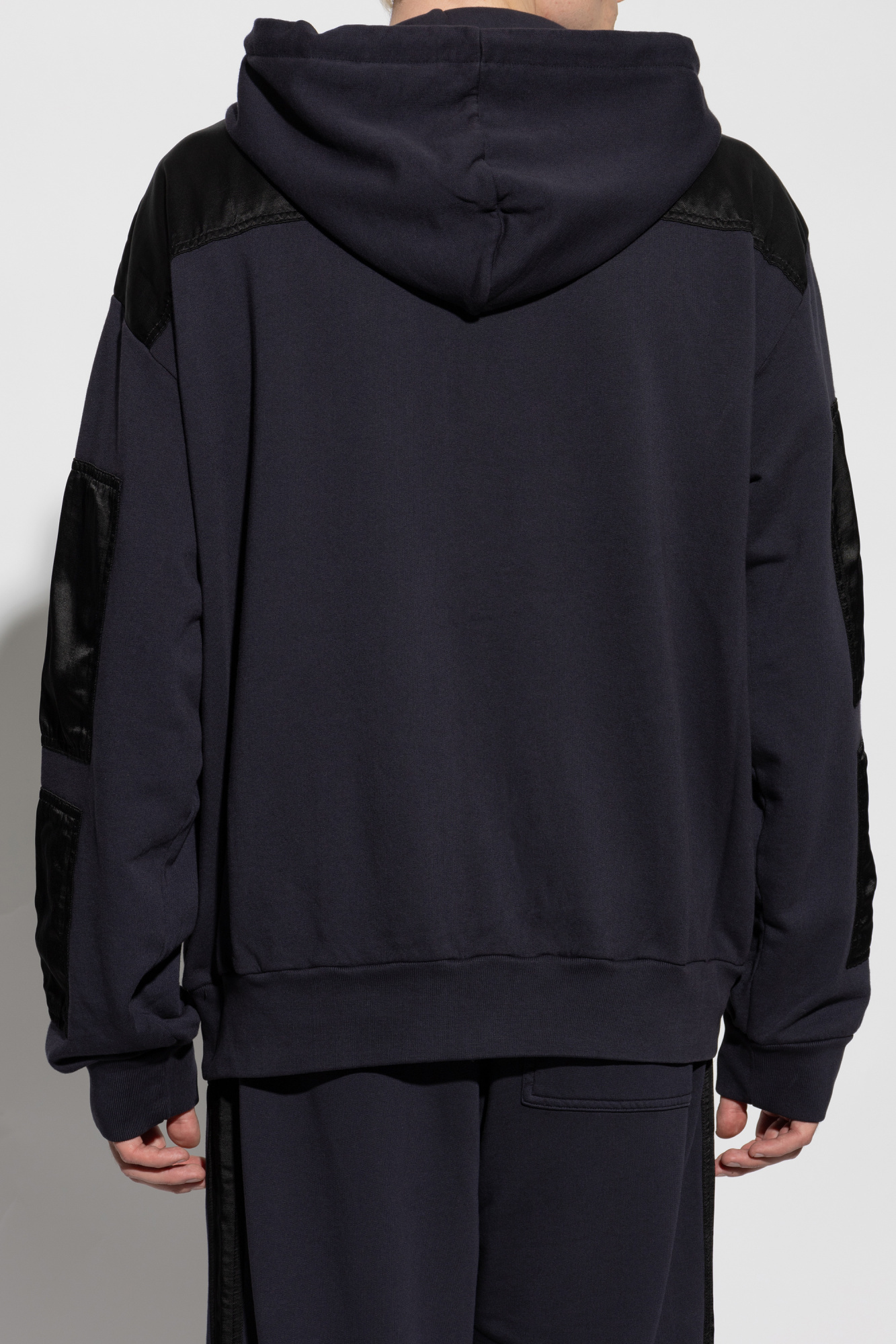 Dries Van Noten Long-sleeved Hooded Hoodie In Black