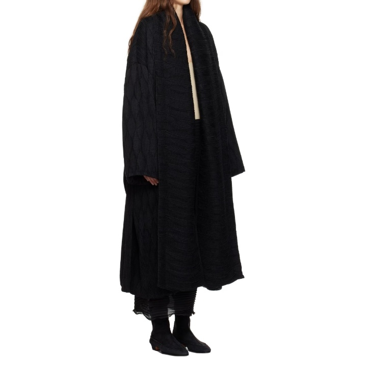The Row Black Moorea Coat In Black