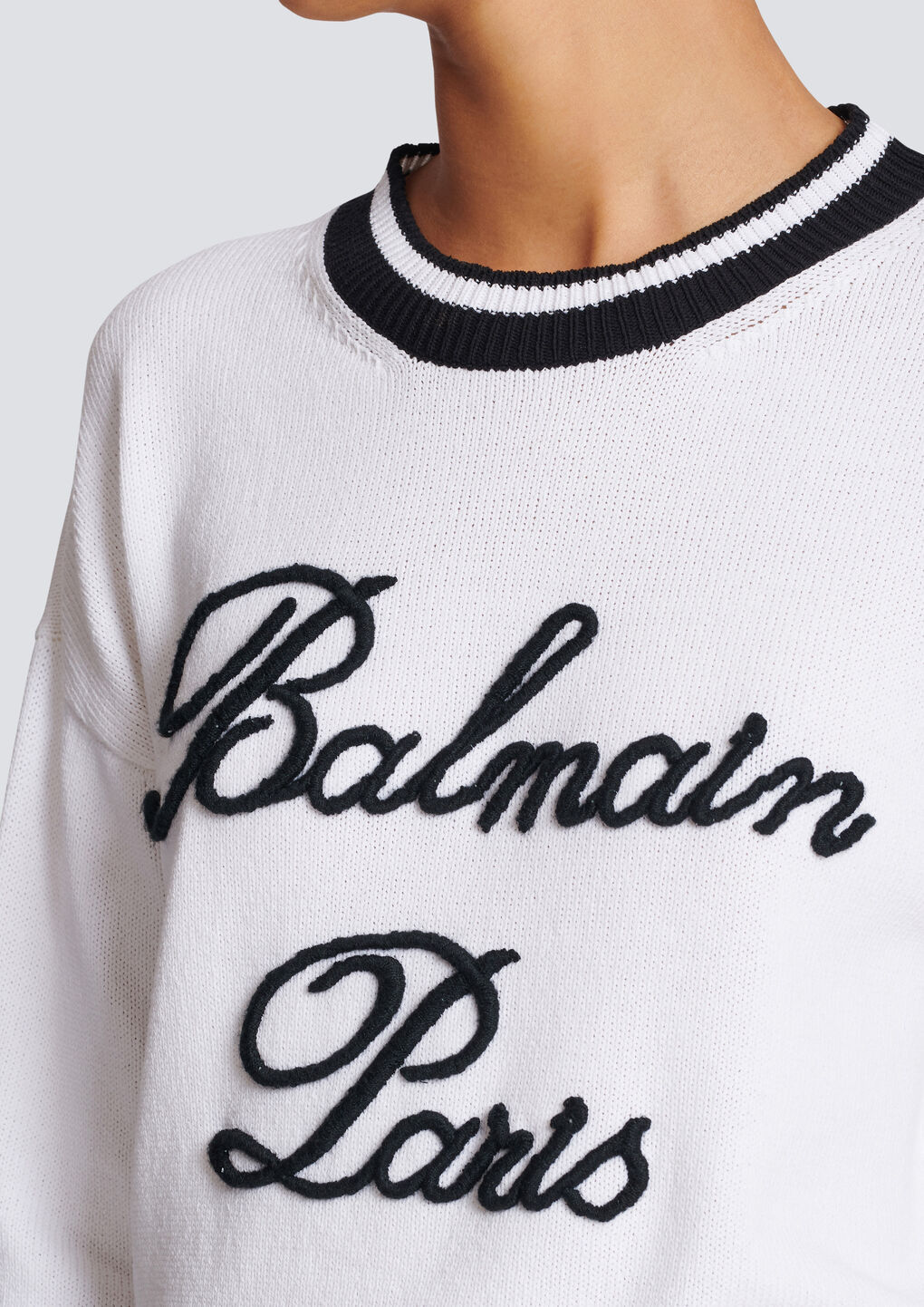 Balmain Logo-embroidered Crewneck Sweater In White