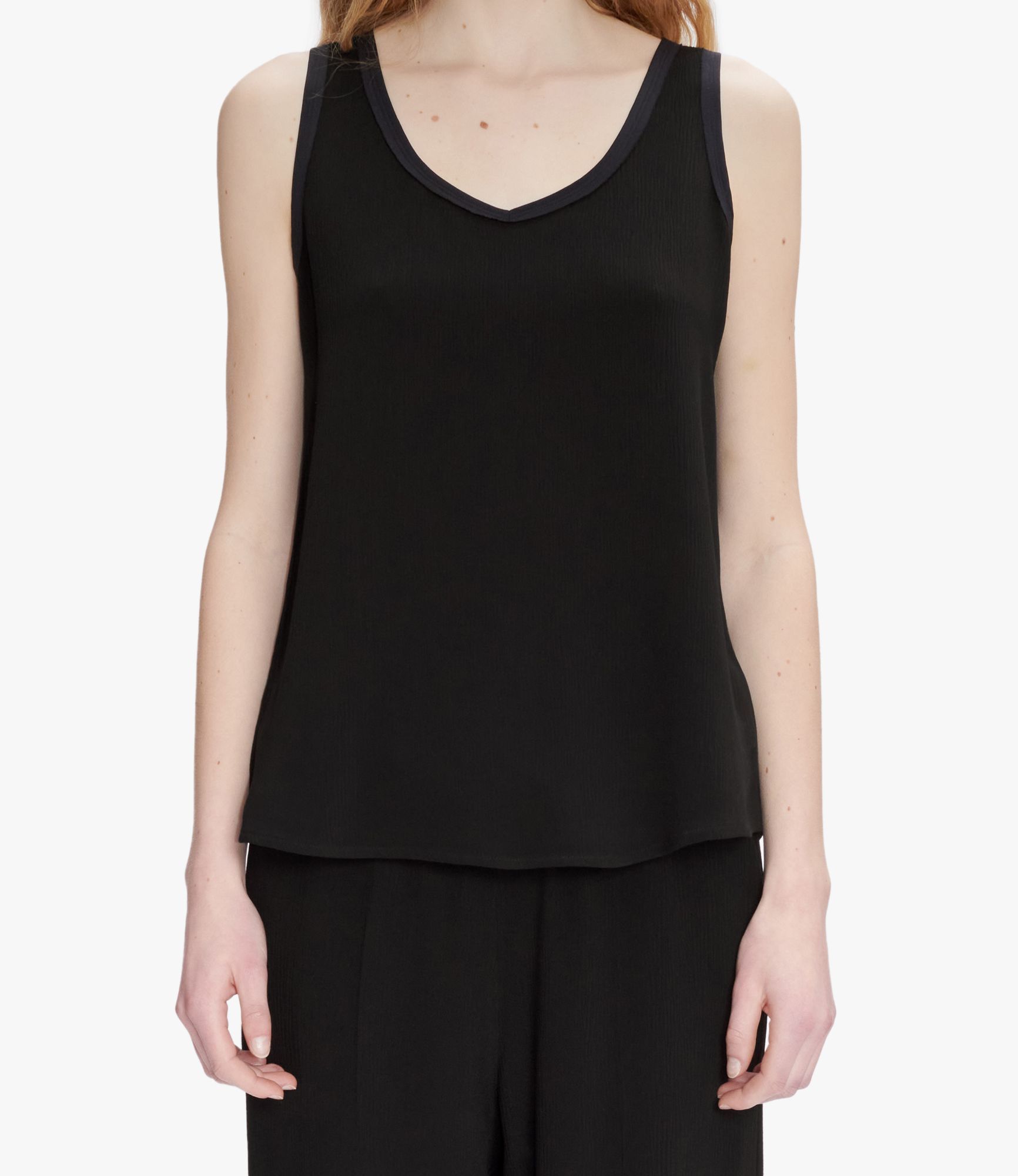 Apc A.p.c. Lucy Sleeveless Top In Black