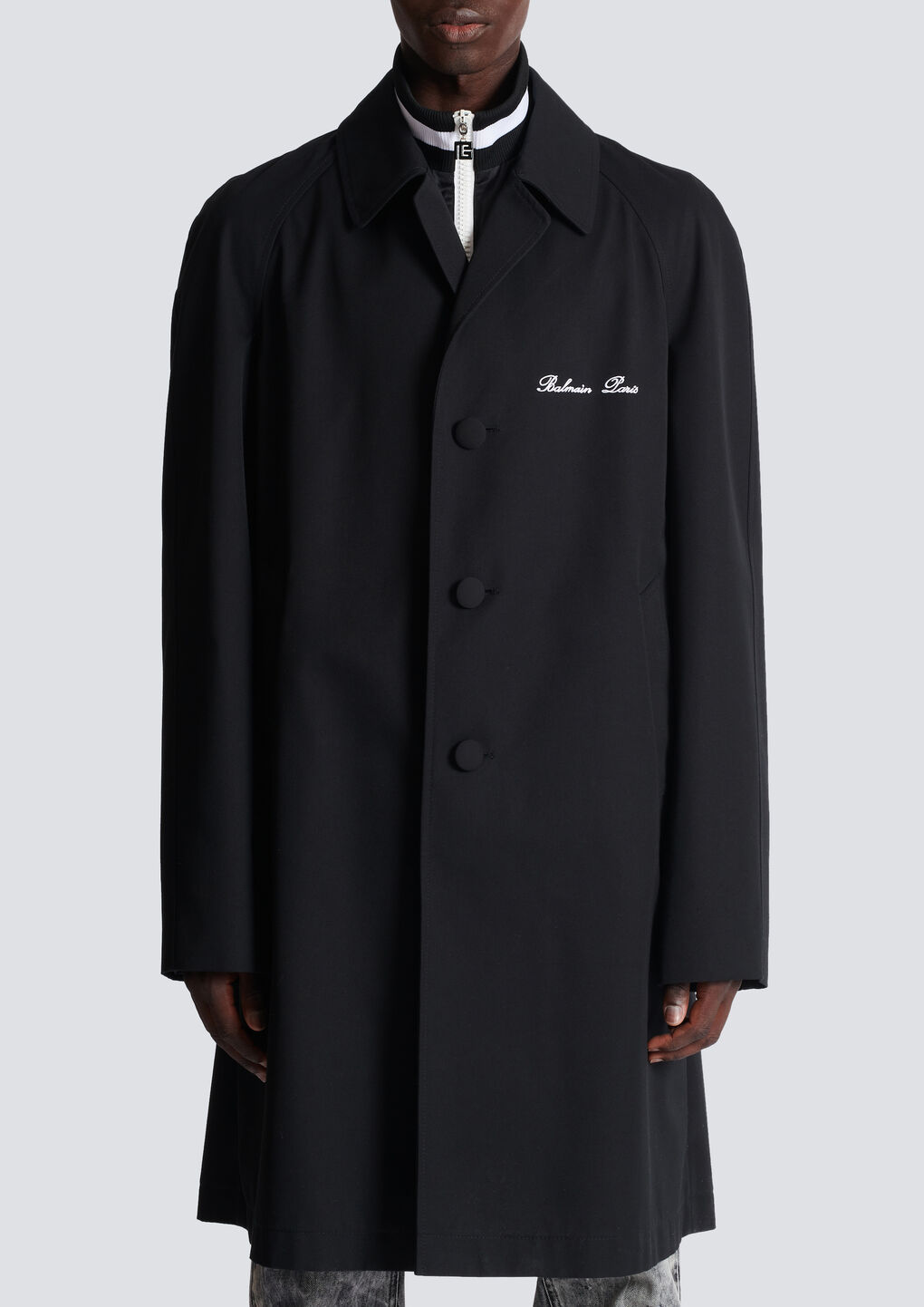 Balmain Logo-embroidered Single-breasted Coat In Black