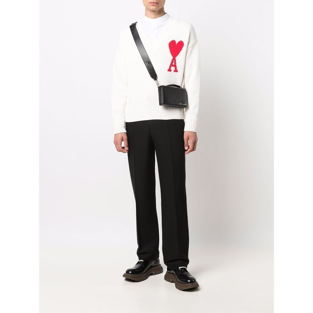 Ami Alexandre Mattiussi Oversize Ami De Coeur V-neck Jumper In White
