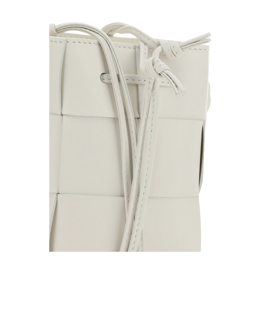 Bottega Veneta Intrecciato Leather Bucket Bag In White