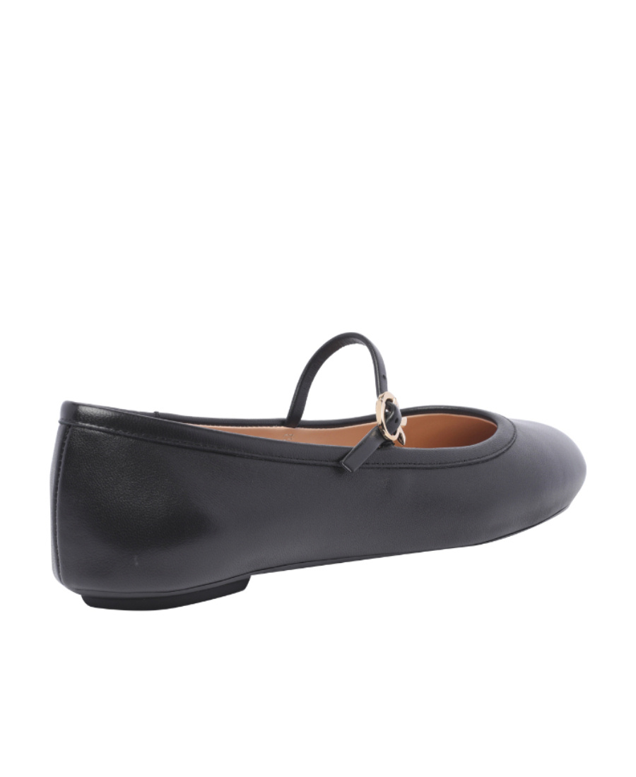 Shop Gianvito Rossi Carla Leather Ballerina Shoes In Black