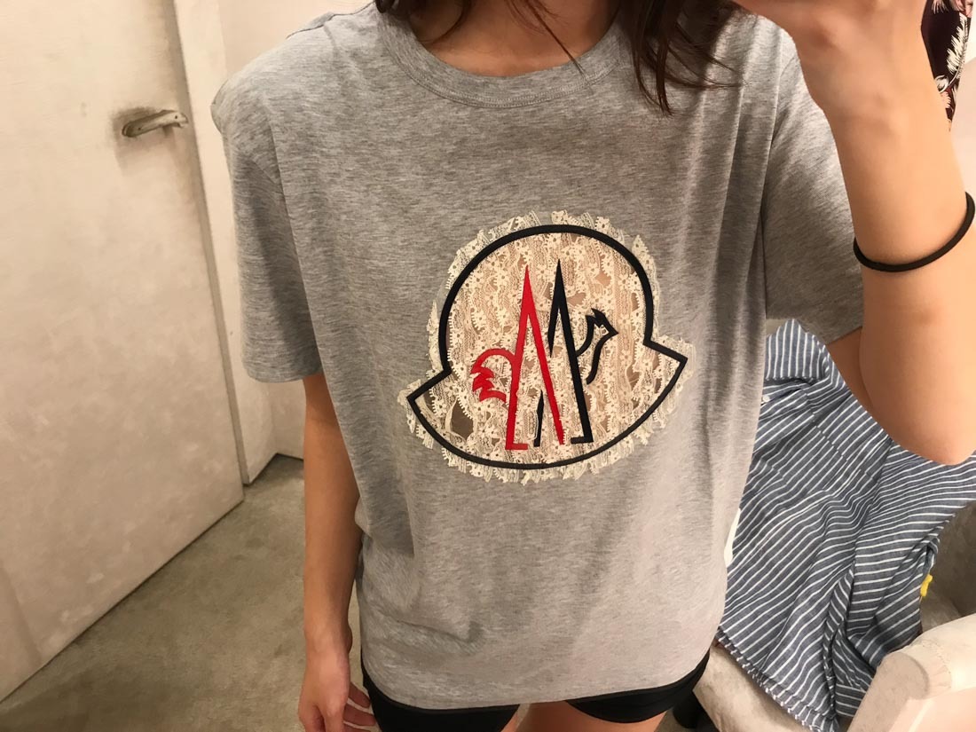 Moncler Crew Neck Short-sleeve T-shirt In Gray