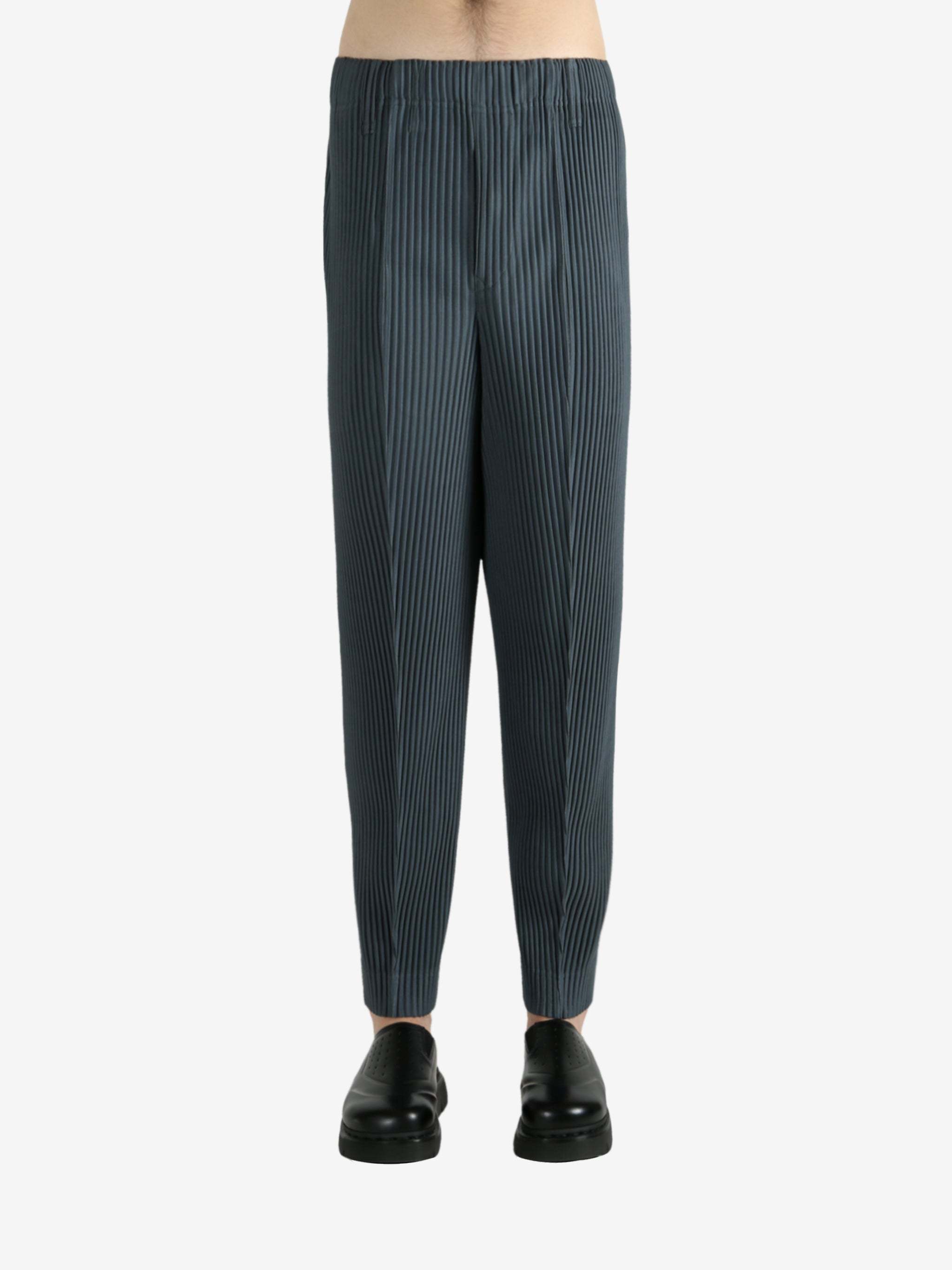 Issey Miyake Compleat Trousers In Green