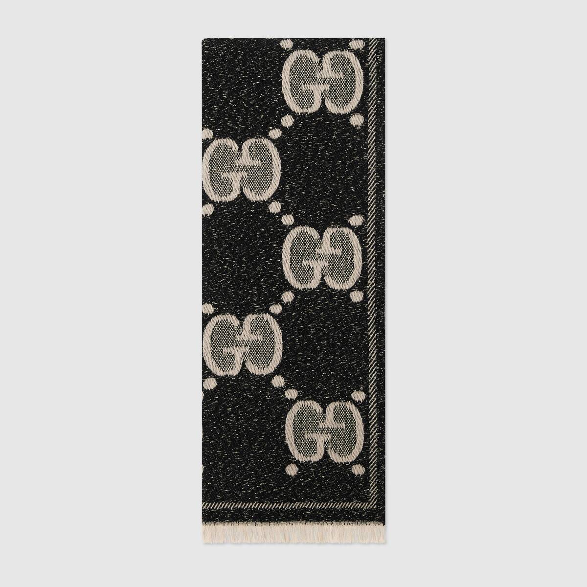 Gucci Gg Logo Scarf In Black