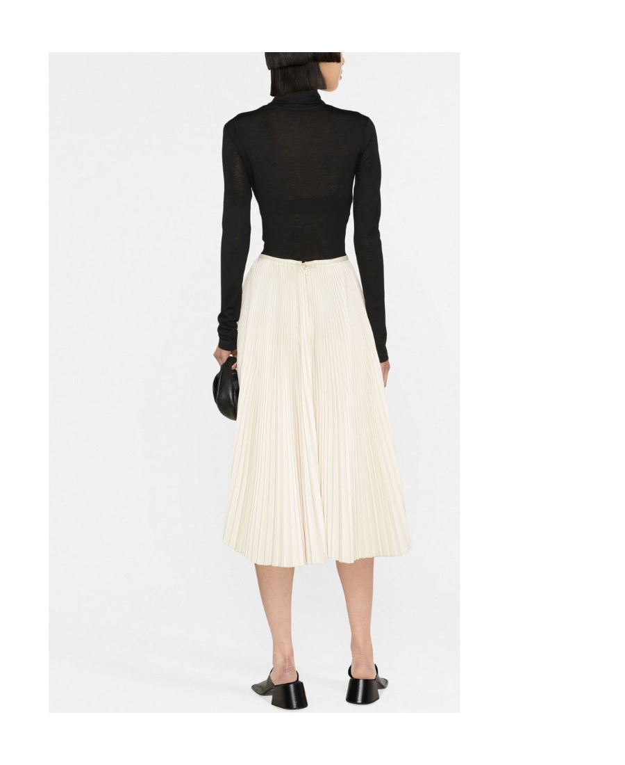 Jil Sander Funnel-neck Long-sleeve Top In Black
