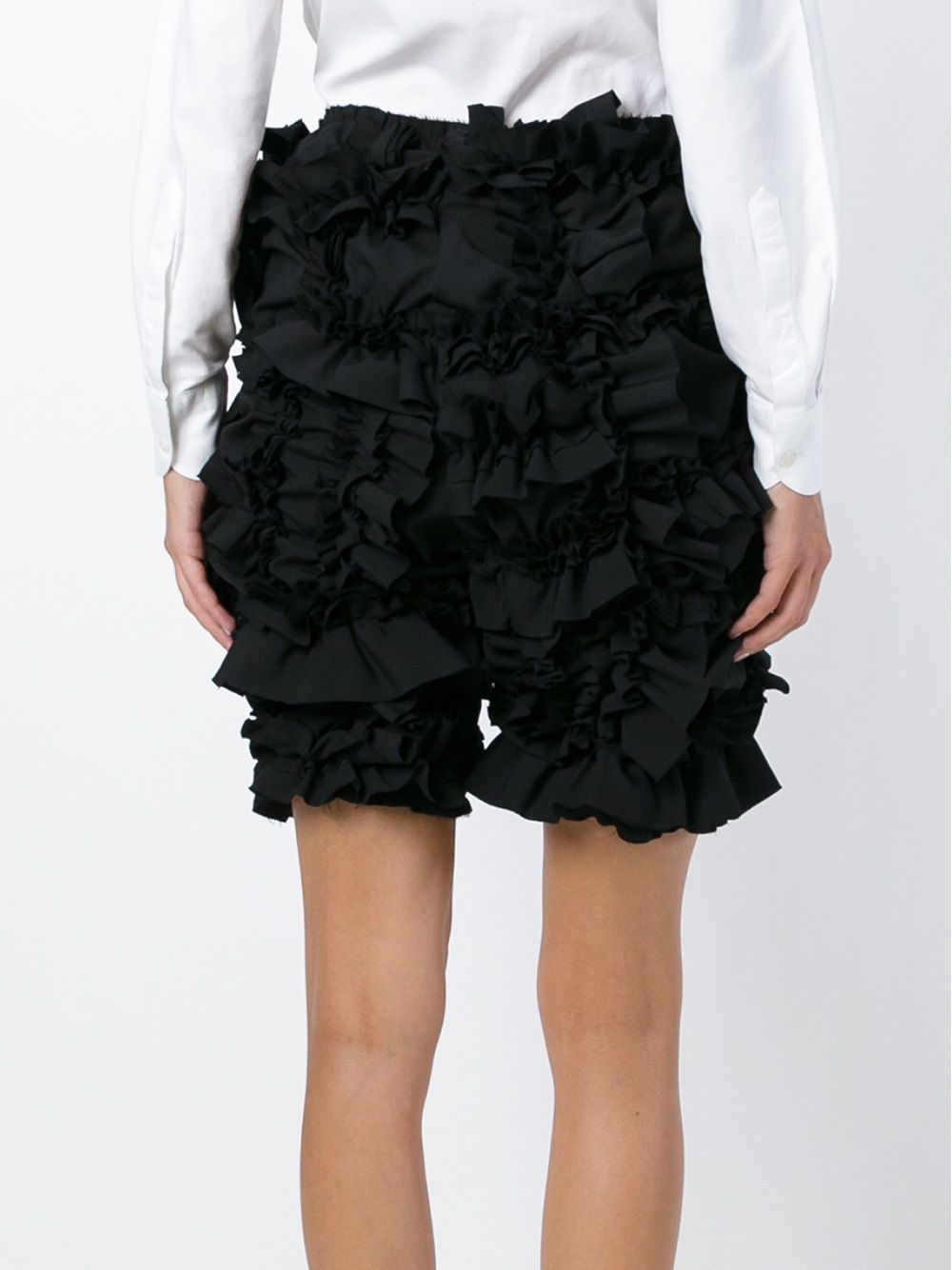 Comme Des Garçons Knee Length Ruffled Design Shorts In Black