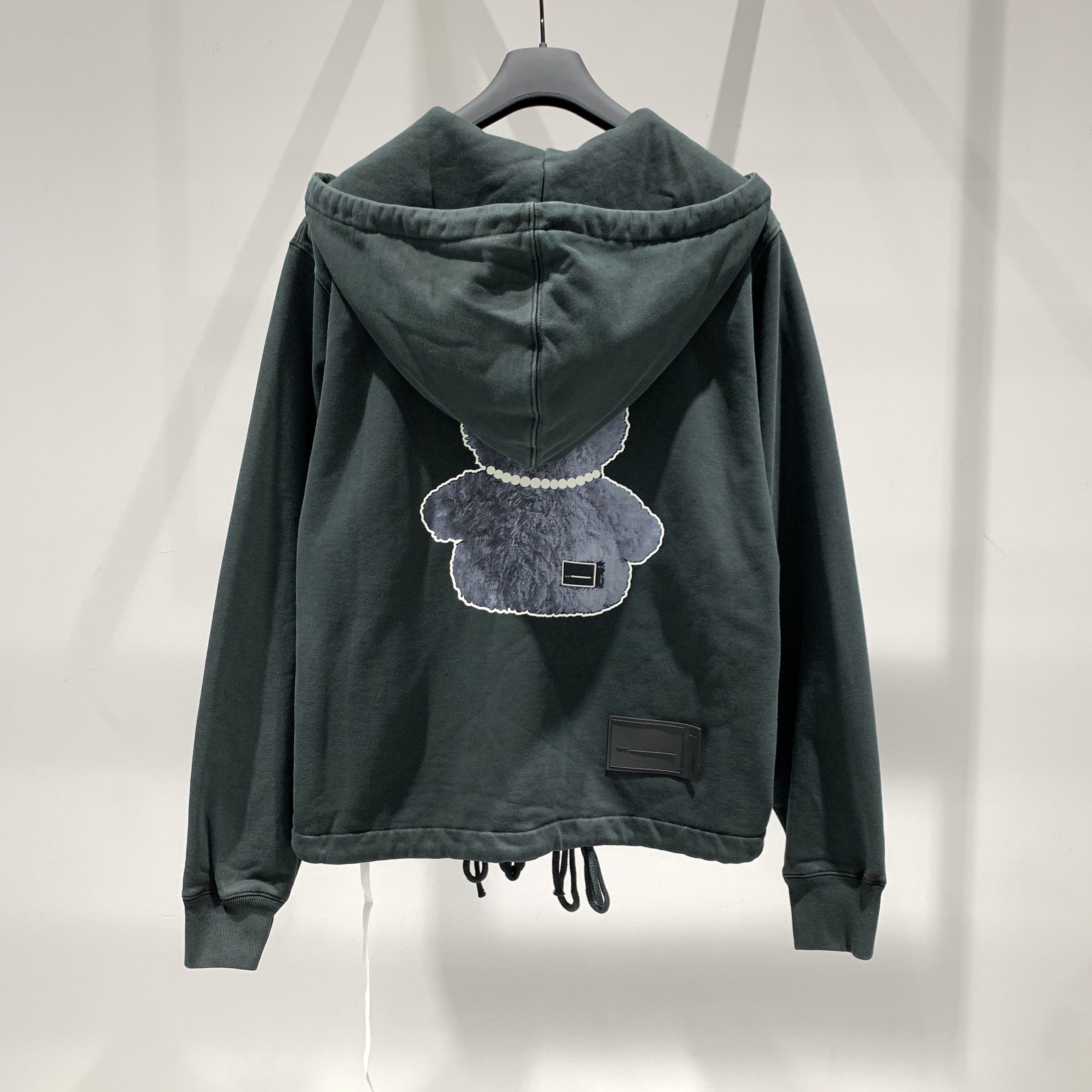We11 Done Bear With A Hat And Casual Jacket In Black