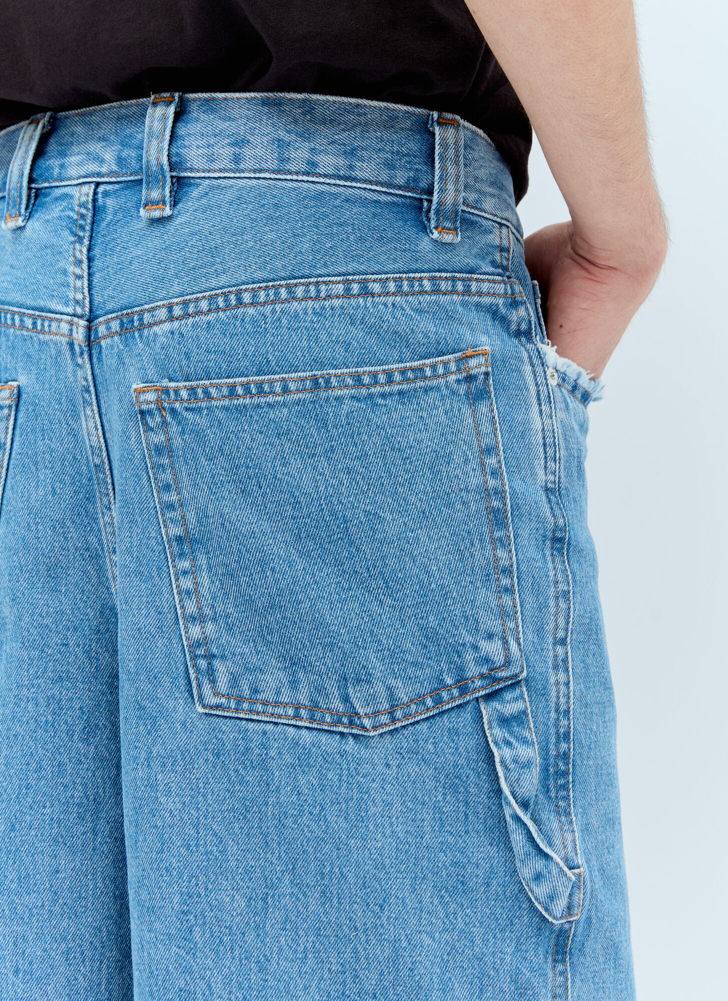 Apc Oakland Mid-rise Denim Shorts In Blue