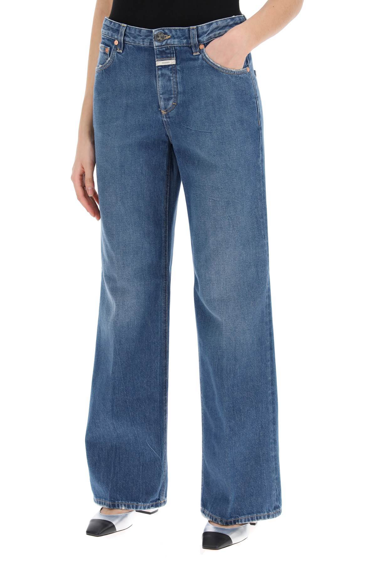 Shop Closed Gillan Low-rise Flared Jeans In Blue
