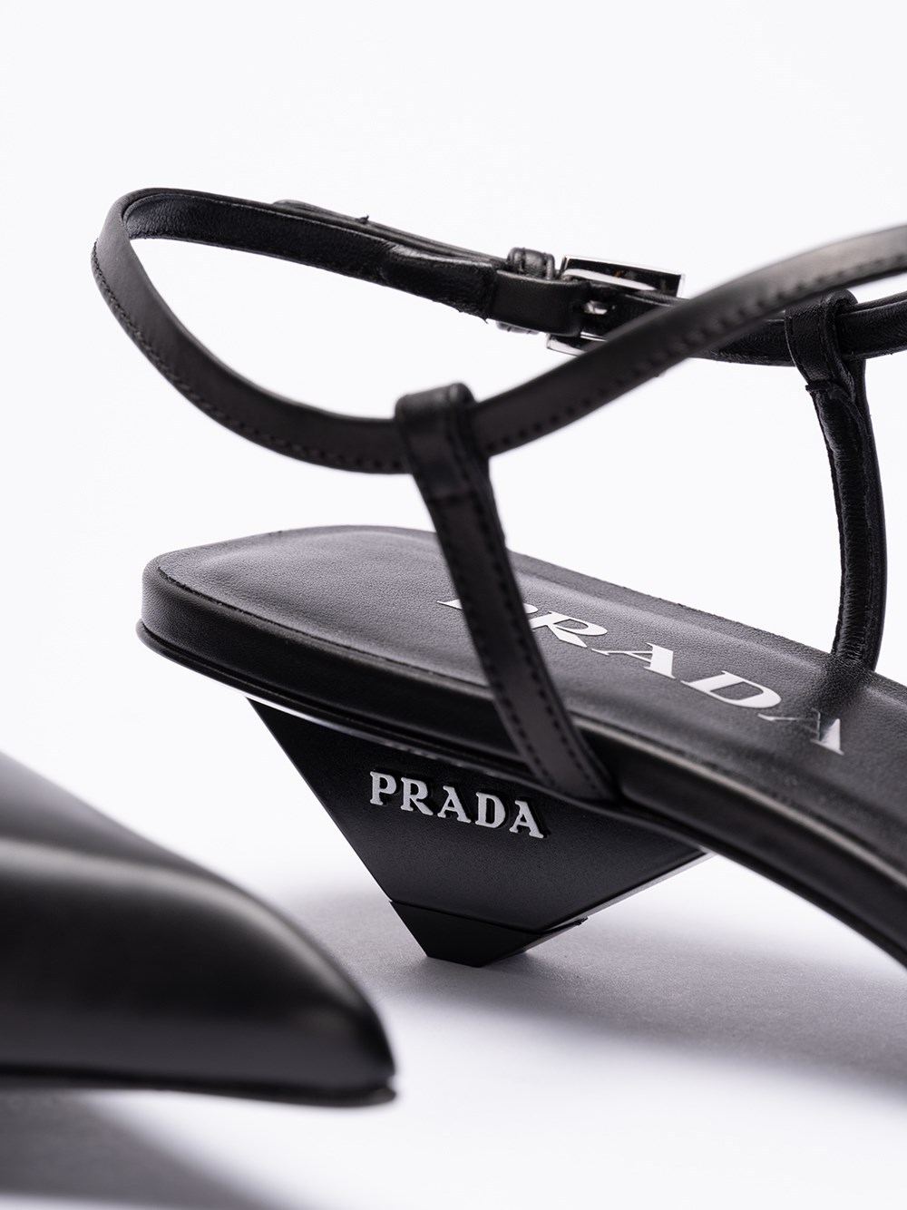 Prada 35 Calf Leather Pumps In Black